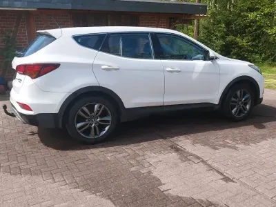 Usata Hyundai Santa Fe Trend 188 CV (138 kW) 2016 Bianco SUV