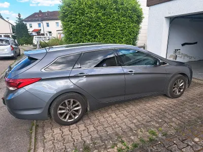 Gebraucht Hyundai i40 140 PS (102 kW) 2016 Silber Kombi
