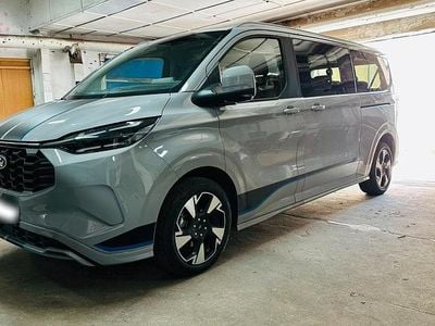 Gebraucht Ford Tourneo Sport 232 PS (170 kW) 2025 Grau Van / Kleinbus