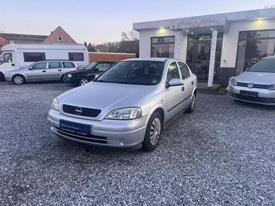 Gebraucht Opel Astra Comfort 85 PS (62 kW) 2002 Silber Limousine