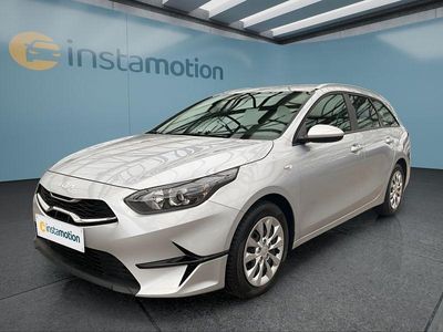 Silber Gebraucht 2023 Kia Ceed Kleinwagen | 19.649 € (Fairer Preis)