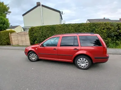 Gebraucht VW Golf IV 90 PS (66 kW) 2000 Rot Kombi