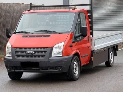 Rot Gebraucht 2012 Ford Transit Kombi | 12.499 €