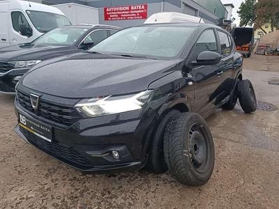 Schwarz Gebraucht 2022 Dacia Sandero Comfort Kleinwagen | 7.850 €