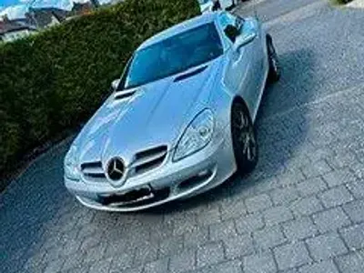 Gebraucht Mercedes SLK200 163 PS (119 kW) 2007 Silber Cabrio
