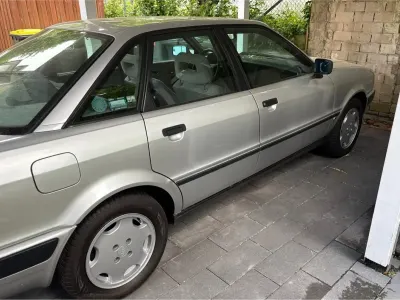 Gebraucht Audi 80 Sport 133 PS (97 kW) 1992 Silber Limousine
