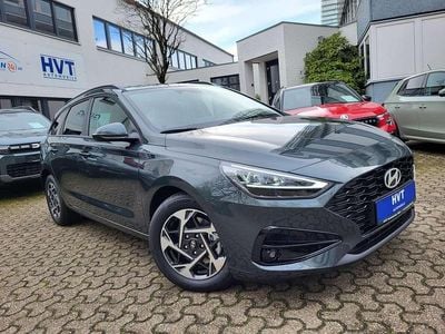 Neu Hyundai i30 GO! 150 PS (110 kW) 2026 Cypress green mineraleffekt Kombi