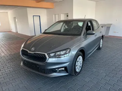 Gebraucht Skoda Fabia Selection 80 PS (58 kW) 2025 Grau Kleinwagen