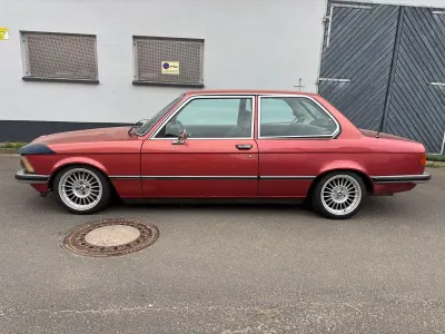 Gebraucht BMW 318 98 PS (72 kW) 1977 Andere farben Limousine