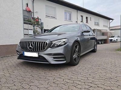 Mercedes E200