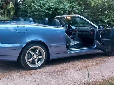 Second-hand Mercedes CLK200 Avantgarde 163 CP (119 kW) 2000 Cabrio