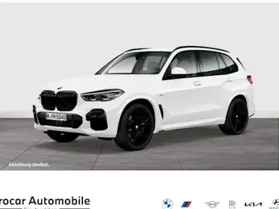Second-hand BMW X5 Shadowline 231 CP (169 kW) 2023 Alb SUV