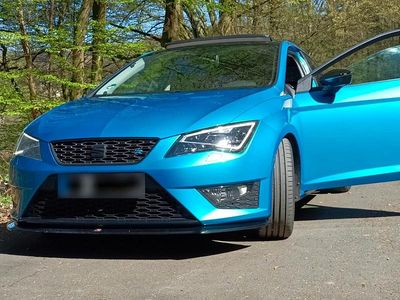 Second-hand Seat Leon 150 CP (110 kW) 2015 Albastru Berlinǎ