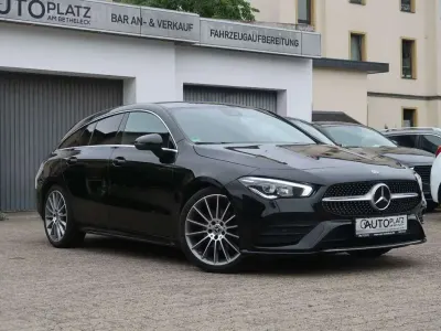 Gebraucht Mercedes CLA200 AMG line 163 PS (119 kW) 2022 Nachtschwarz Coupé