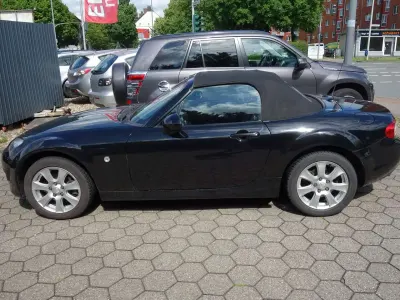 Gebraucht Mazda MX5 Center-Line 126 PS (92 kW) 2010 Schwarz Cabrio