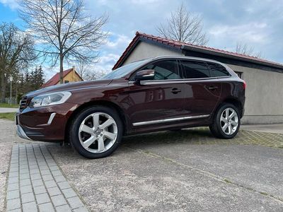 Używany Volvo XC60 Summum 220 KM (161 kW) 2013 Brązowy SUV