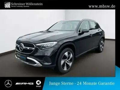 Gebraucht Mercedes GLC300e Avantgarde 313 PS (230 kW) 2024 Schwarz SUV