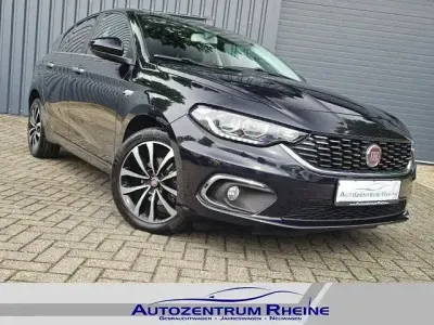 Gebraucht Fiat Tipo Lounge 120 PS (88 kW) 2017 Schwarz Limousine