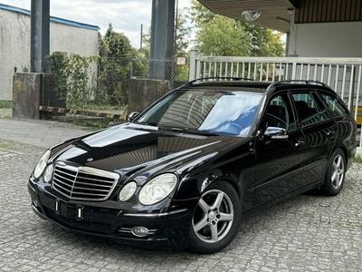 Mercedes E320