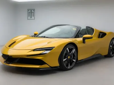 Gebraucht Ferrari SF90 2022 Gold Cabrio