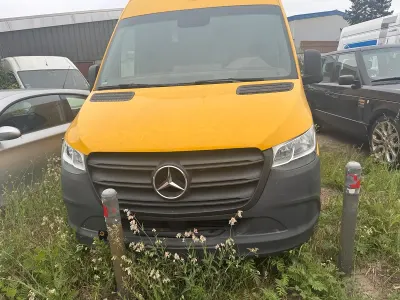 Gebraucht Mercedes Sprinter 114 PS (83 kW) 2019 Gelb Van