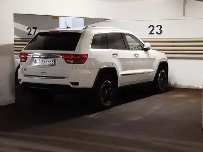 Gebraucht Jeep Cherokee 211 PS (155 kW) 2010 Weiß SUV