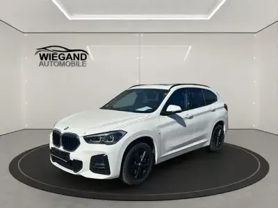 Gebraucht BMW X1 M Sport 231 PS (169 kW) 2020 Weiß SUV