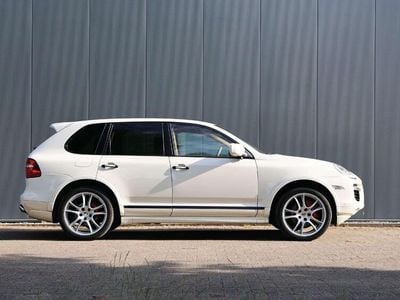 Porsche Cayenne GTS