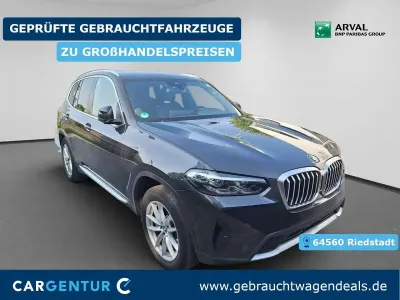 Gebraucht BMW X3 Sport Line 184 PS (135 kW) 2023 Grau SUV