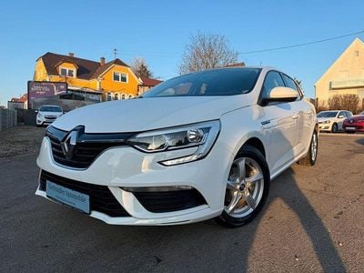 Gebraucht Renault Mégane IV 101 PS (74 kW) 2016 Weiß Limousine