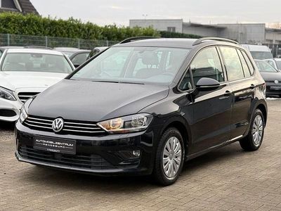 Schwarz Gebraucht 2014 VW Golf Sportsvan Comfortline Van / Kleinbus | 11.499 € (Fairer Preis)