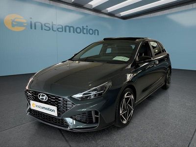 Neu Hyundai i30 N Line 140 PS (102 kW) 2025 Grün Kleinwagen