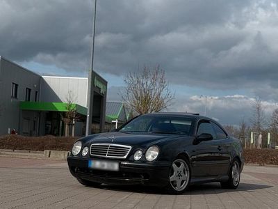 Usata Mercedes CLK320 AMG 218 CV (160 kW) 2000 Nero Coupé