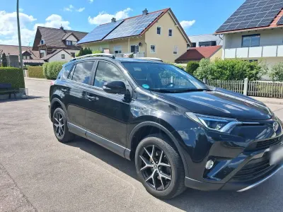 Gebraucht Toyota RAV4 Hybrid Style 197 PS (144 kW) 2018 SUV