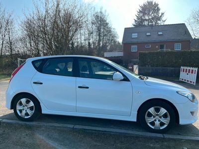 gebraucht Hyundai i30 Style Facelift 1.4