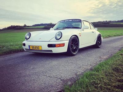 Weiß Gebraucht 1990 Porsche 964 Coupé | 112.000 €