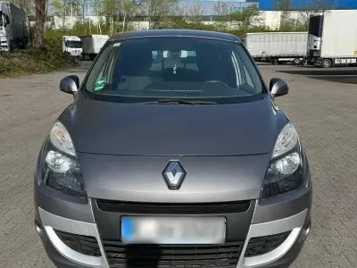 Gebraucht Renault Scénic III 110 PS (80 kW) 2010 Grau Van / Kleinbus