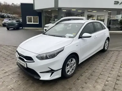 Occasion Kia Ceed Edition 7 120 PK (88 kW) 2023 Wit Hatchback