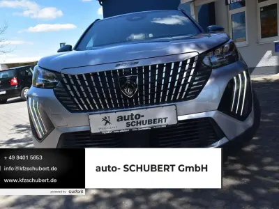 Gebraucht Peugeot 2008 131 PS (96 kW) 2025 Lack grau artense/typ aussenve SUV