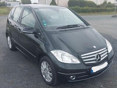 Mercedes A200