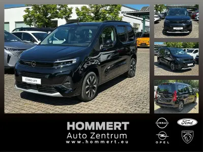 Neu Opel Combo Life 131 PS (96 kW) 2026 Schwarz Van / Kleinbus