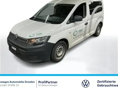 Gebraucht VW Caddy Basis 75 PS (55 kW) 2022 Weiß Van / Kleinbus