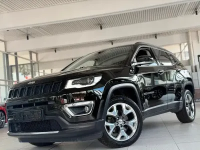 Gebraucht Jeep Compass Opening Edition 170 PS (125 kW) 2017 Schwarz SUV