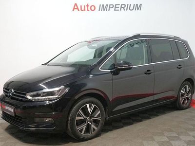 Gebraucht VW Touran Highline 150 PS (110 kW) 2022 Schwarz Van / Kleinbus
