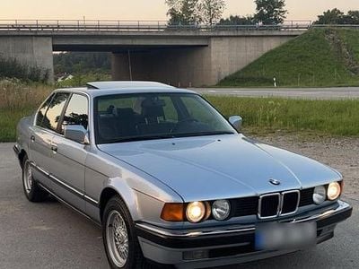 Gebraucht BMW 730 188 PS (138 kW) 1990 Blau Limousine