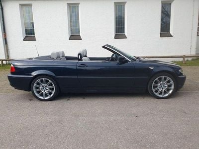 Blau Gebraucht 2006 BMW 325 Cabriolet Exclusive Cabrio | 14.990 € (Teuer)