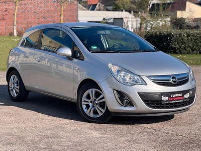 Second-hand Opel Corsa Satellite 87 CP (63 kW) 2012 Argintiu Hatchback