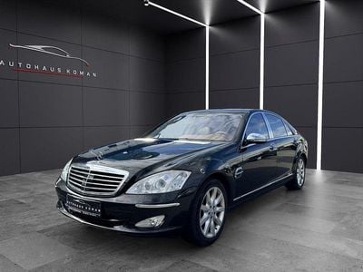 Gebraucht Mercedes S500 387 PS (284 kW) 2007 Schwarz Limousine