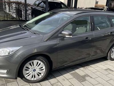 gebraucht Ford Focus FocusTurnier 1.0 EcoBoost Start-Stopp-System Tren