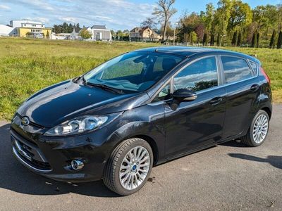 gebraucht Ford Fiesta 1,4 Titanium, schwarz, 97 PS, TÜV/AU neu